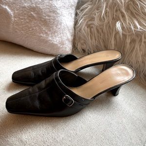 Black leather Naturalizer Mules